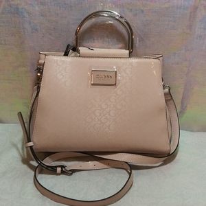 Guess elegant handbag for woman pink